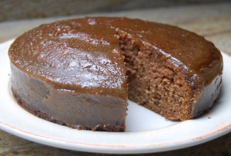 Глазированный яблочный пирог