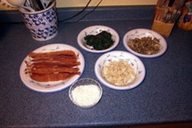 Куриные грудки, фаршированные грибами и шпинатом - приготовление