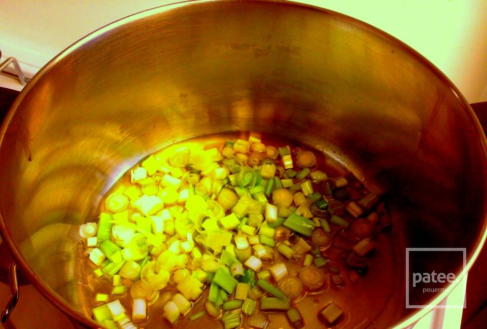 Ризотто с зеленым горошком - Шаг 1