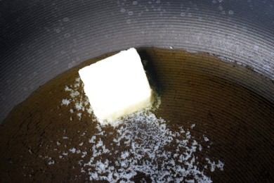 Сэндвич с жаренным яйцом - приготовление