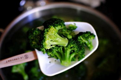 Суп из брокколи и чеддера - приготовление