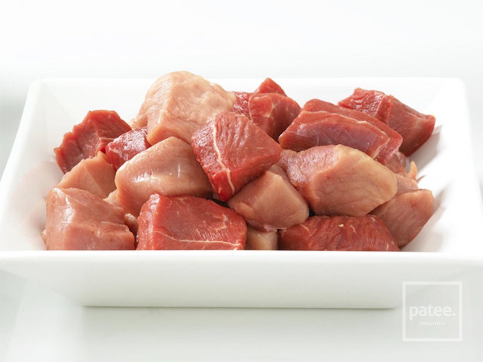 Сливочный гуляш по-баварски - Шаг 1