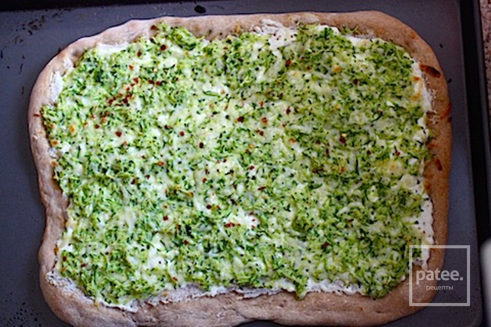 Пицца с сыром и кабачками цуккини - Шаг 6