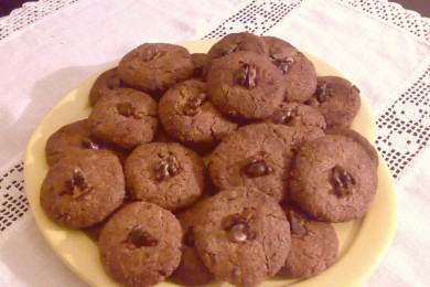 Шоколадное печенье с орехами - приготовление
