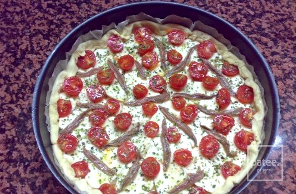 Пирог с помидорами и анчоусами - Шаг 1