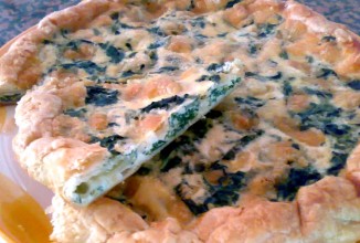 Пирог со шпинатом и сыром