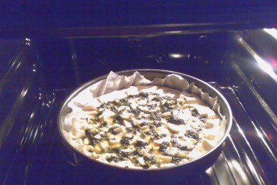 Пирог со шпинатом и сыром - приготовление