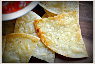 Запеченные чипсы с соком лайма