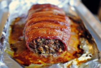 Барбекю из мясного хлеба