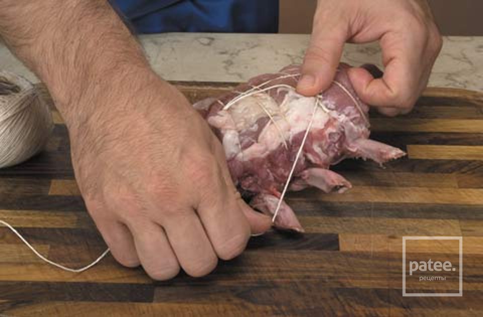 Жареная свинина с грибами и фасолью - Шаг 1