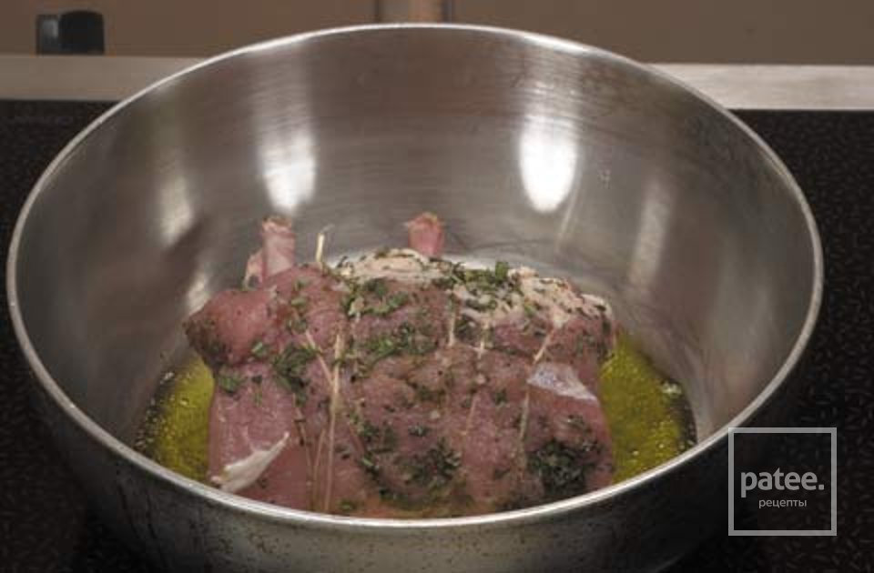 Жареная свинина с грибами и фасолью - Шаг 3