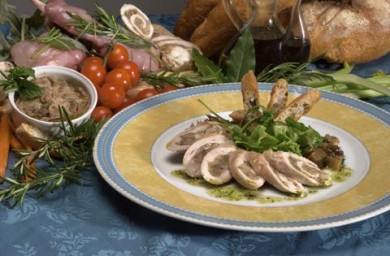 Рецепт Теплый салат с кроликом и белыми грибами