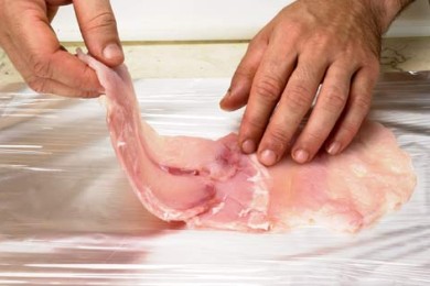 Теплый салат с кроликом и белыми грибами - приготовление