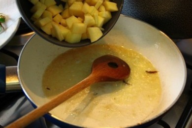 Ризотто с яблоками и горгондзолой - приготовление