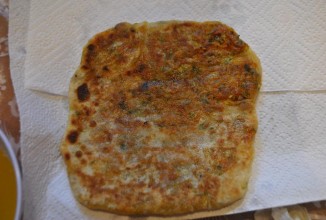 Марокканский жареный хлеб