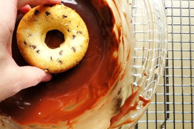 Шоколадные пончики - приготовление