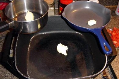 Омлет с грибами, томатами и сыром - приготовление