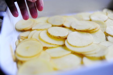 Картофель, запеченый с ветчиной - приготовление