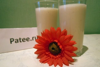 Банановый коктейль