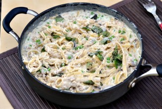 Тунец с лапшой