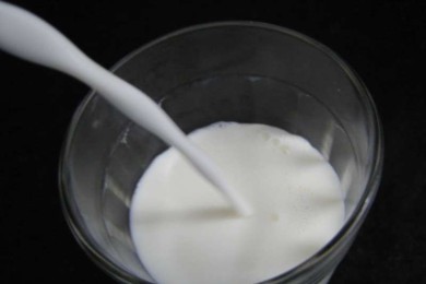 Миндальный пирог с черной смородиной - приготовление