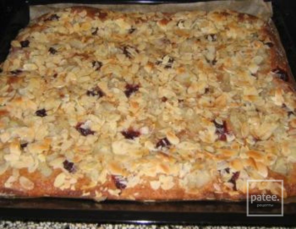 Миндальный пирог с черной смородиной - Шаг 3