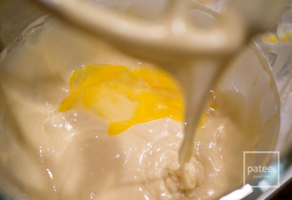 Ванильные кексы с клубникой - Шаг 3