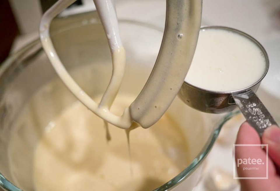 Ванильные кексы с клубникой - Шаг 4