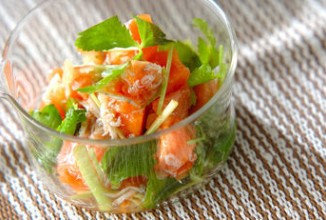 Салат из помидоров