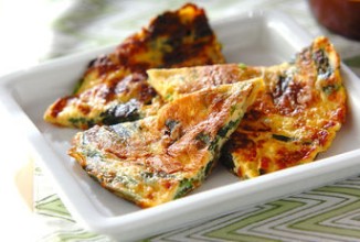 Испанский омлет со шпинатом