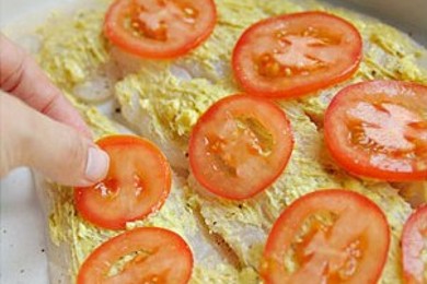 Треска с томатами - приготовление