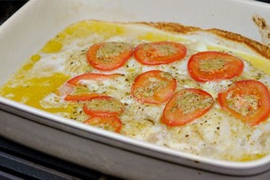 Треска с томатами - приготовление