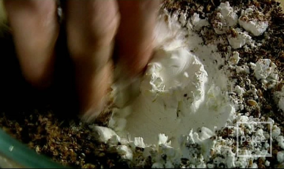 Салат с огурцом и кальмаром - Шаг 2