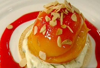 Печеные персики с лимонным кремом