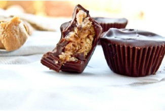 Банановые капкейки с арахисовым маслом