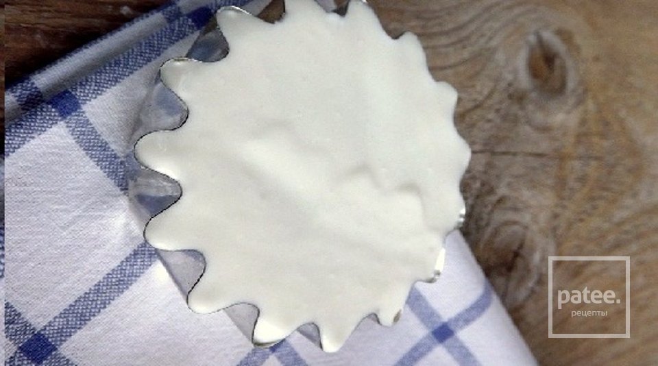 Творожный десерт с малиной - Шаг 8