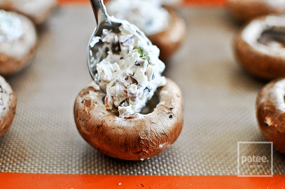 Фаршированные шампиньоны - Шаг 4