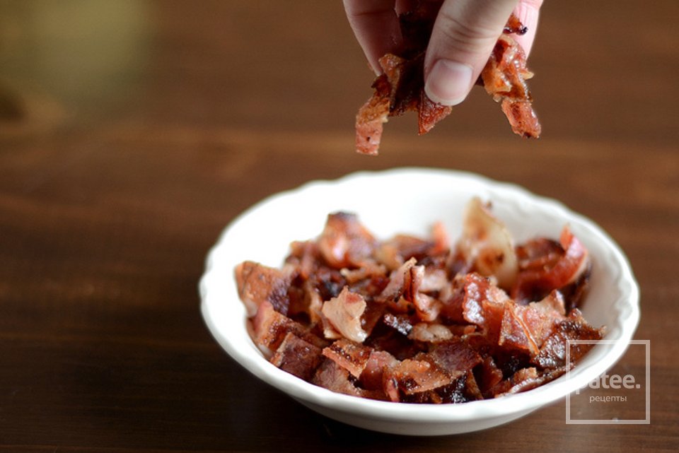 Пирог с зеленым луком, беконом и сыром Чеддер - Шаг 2