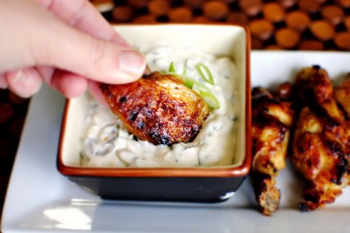 Крылышки в апельсиновой глазури  с соусом из кинзы - приготовление