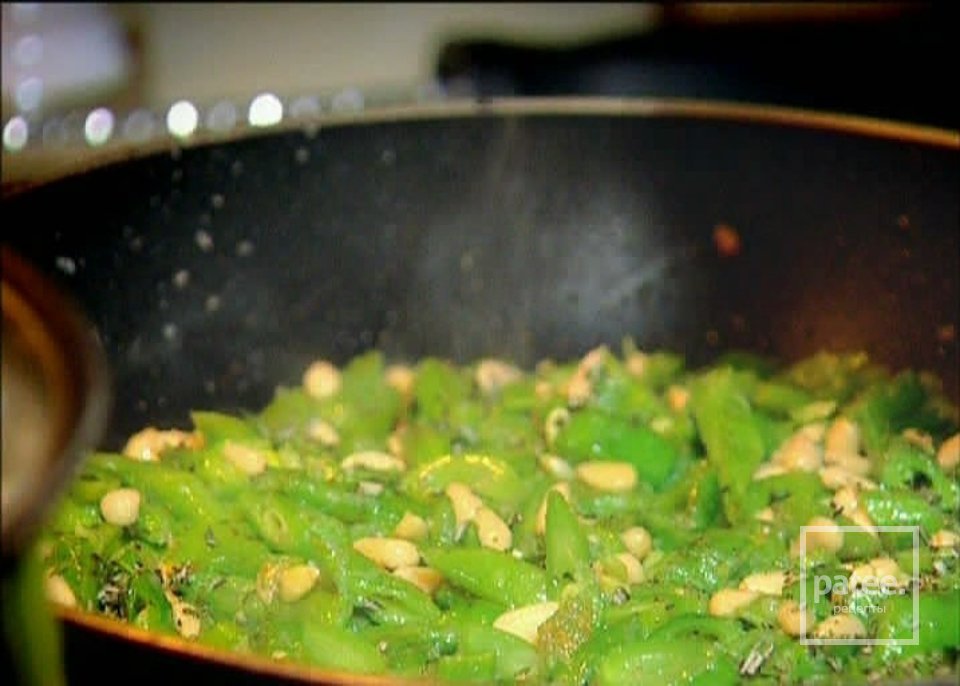 Макароны с курицей и козьим сыром - Шаг 3