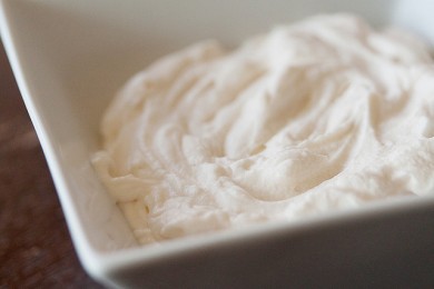 Шоколадно-клубничное пирожное - приготовление