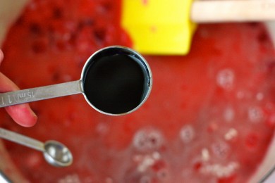 Ризотто со свеклой и козьим сыром - приготовление