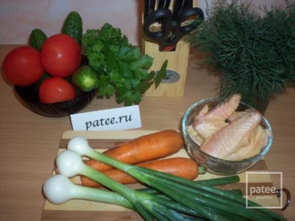 Фасолевый суп с крылышками - Шаг 1