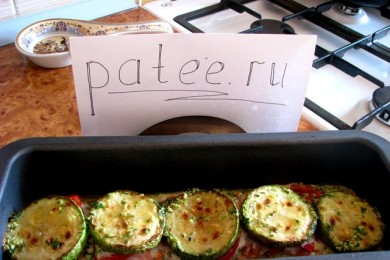 Запеканка с рыбой и кабачками - приготовление