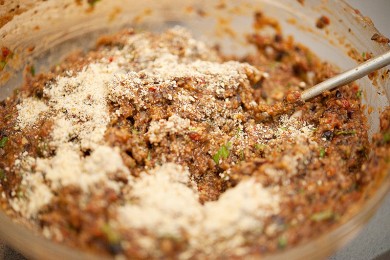 Острый бургер с бобами - приготовление