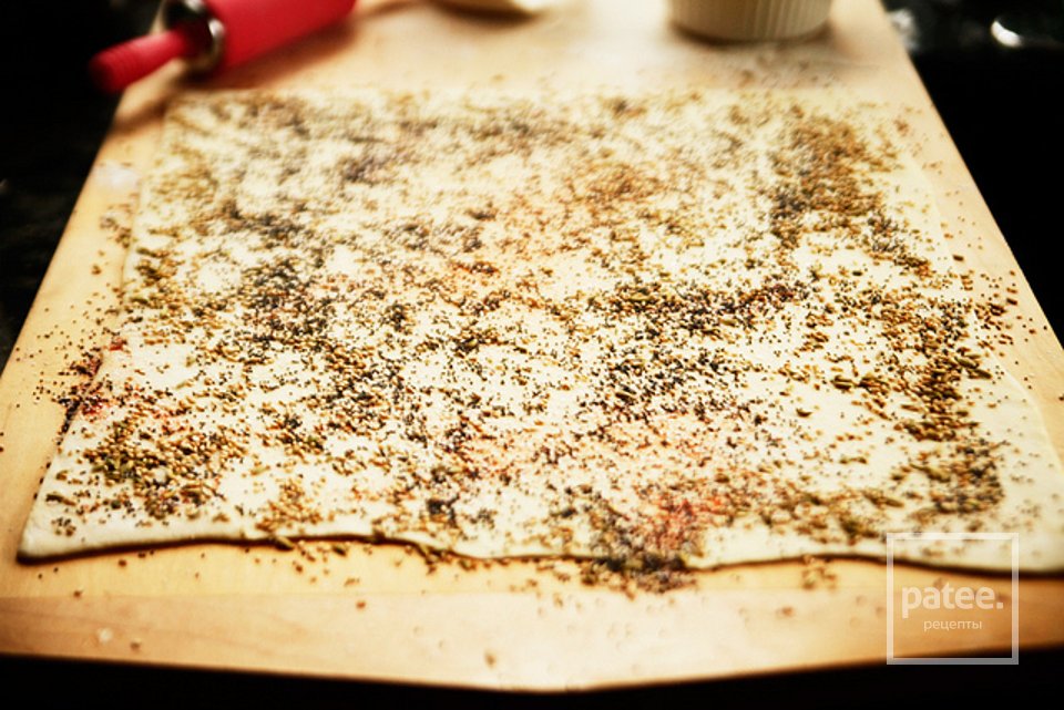 Хлебные палочки с сыром и пряностями - Шаг 4