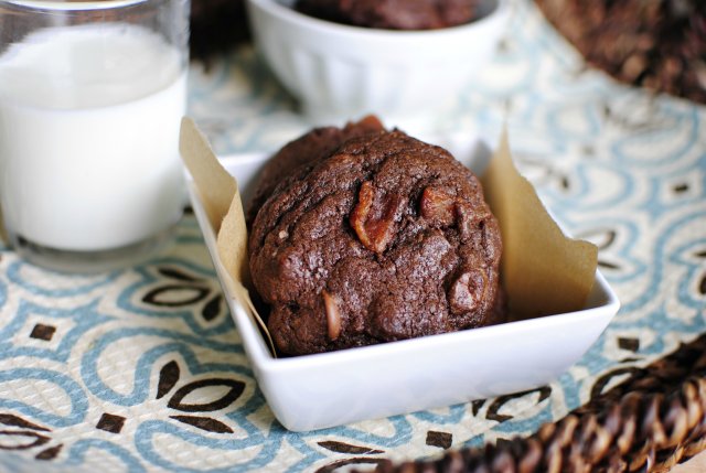 Домашнее шоколадное печенье с беконом.