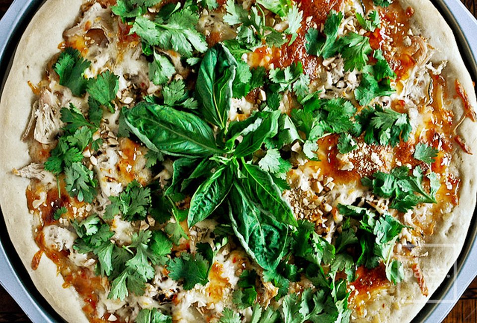 Пицца с курицей по-тайски - Шаг 11