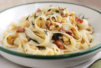 Паста Карбонара с кукурузой и чили