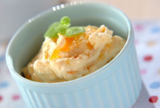 Мороженое с мандарином